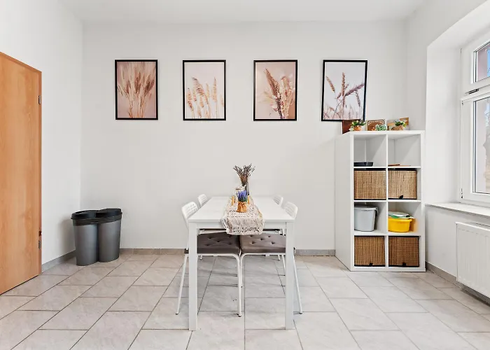 With Balcony * Apolda